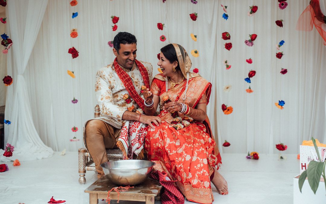An Intimate Hindu Wedding Ceremony in the Back Garden