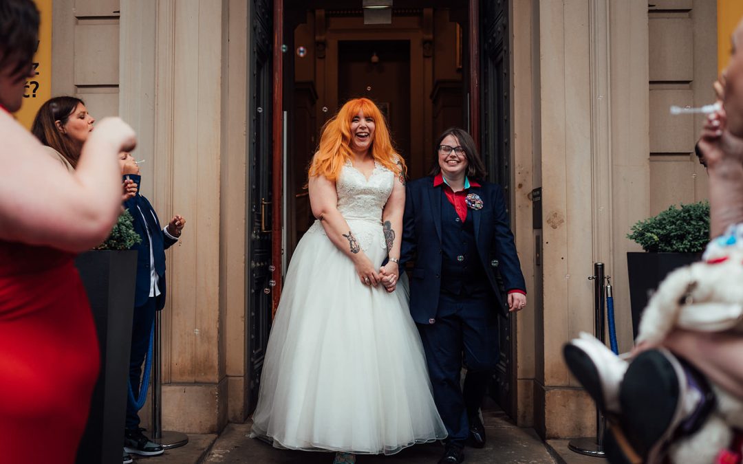  A Manchester Art Gallery Wedding Brimming With Creative Wedding Inspiration